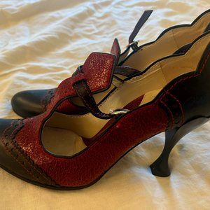 John Fluevog super cute retro heels in a beautiful deep red. Never worn!
